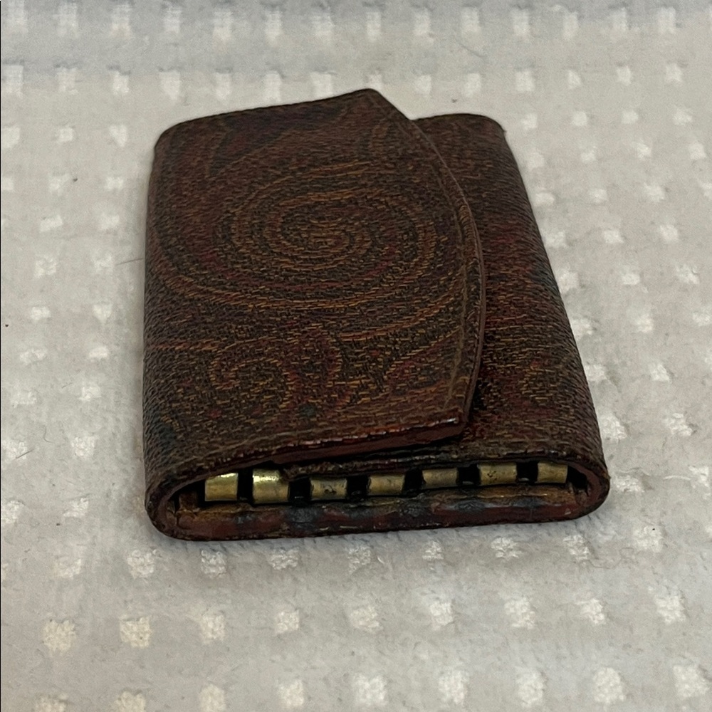 ETRO Key Holder (Rehab) - Picture 3 of 8